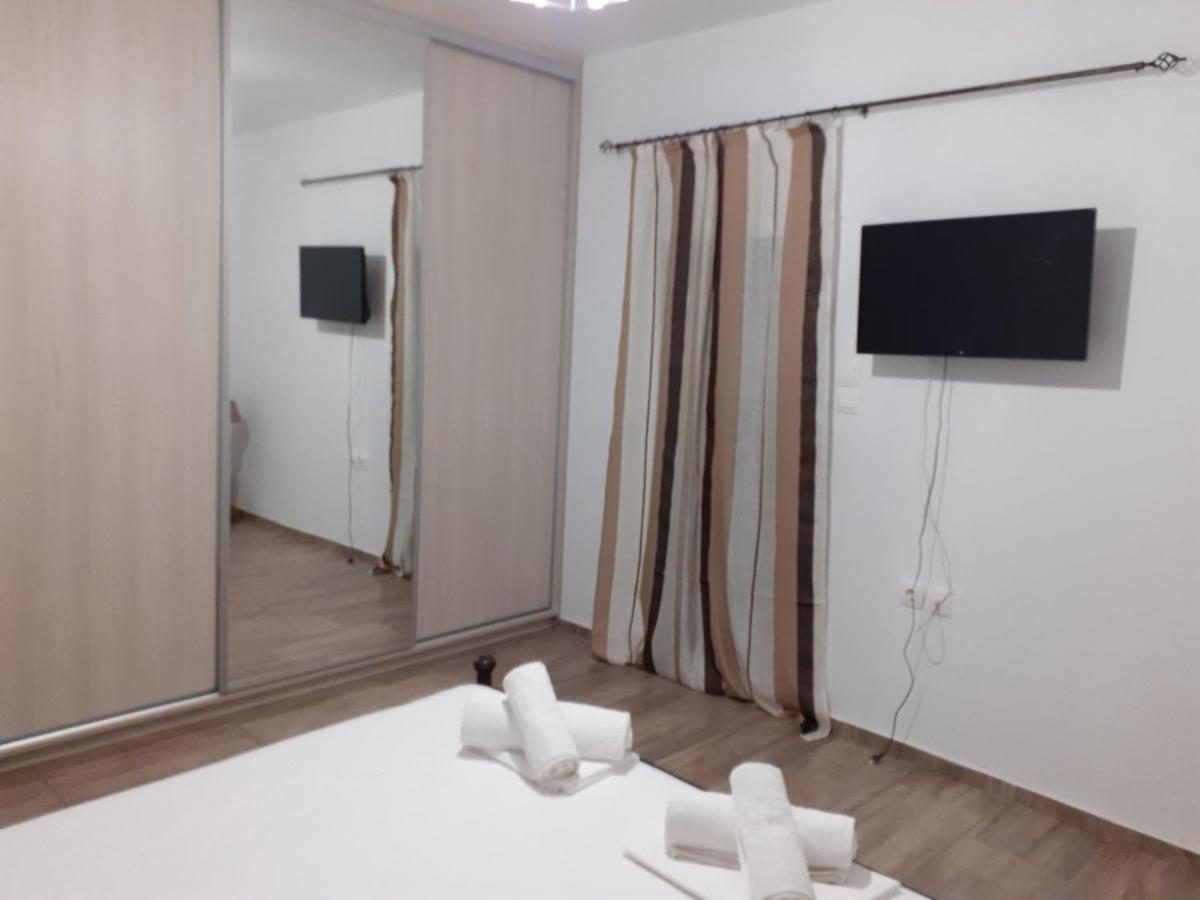 Christen House Perigialion Dış mekan fotoğraf